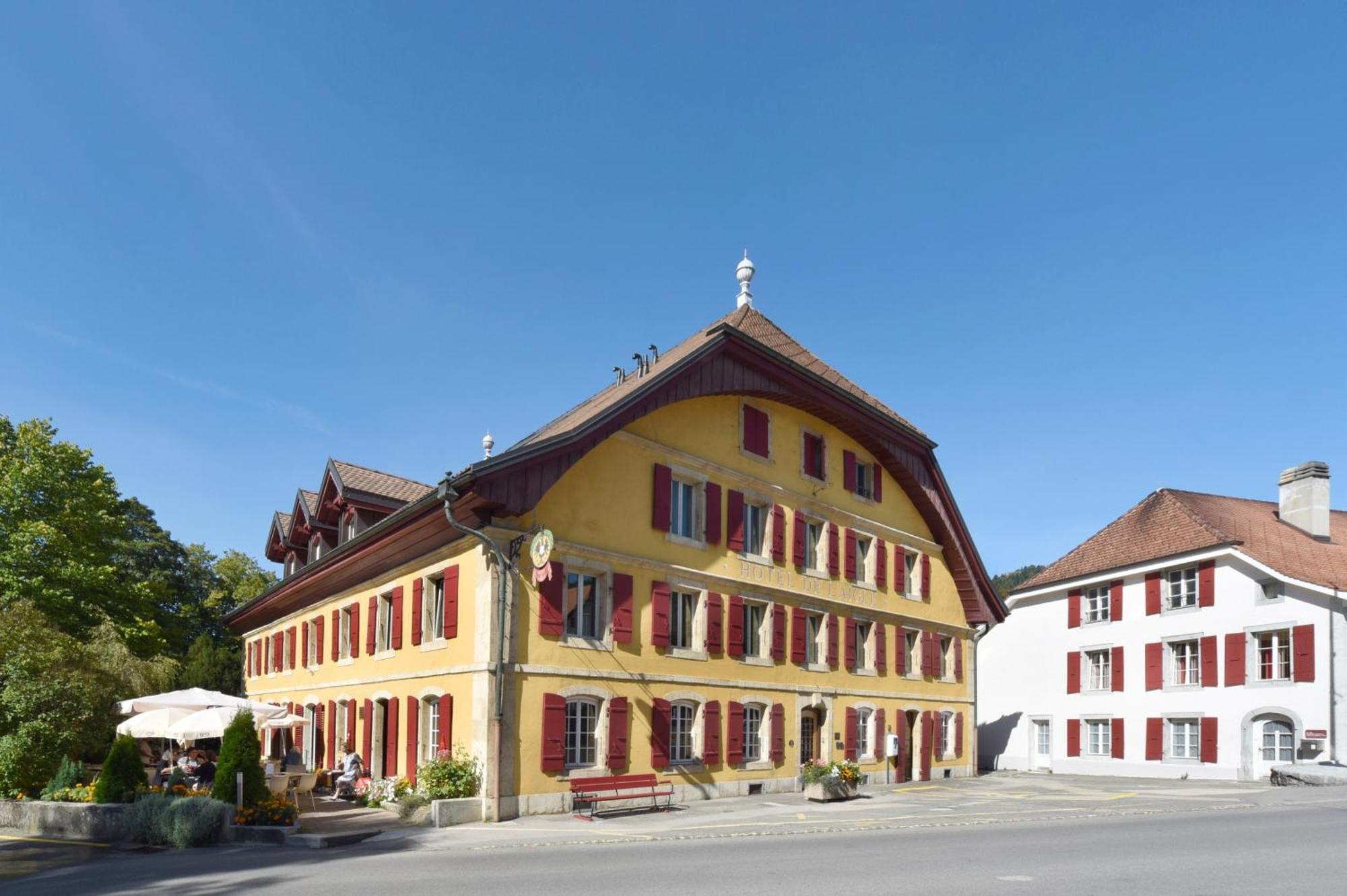 Hotel De L'Aigle Couvet Exterior photo
